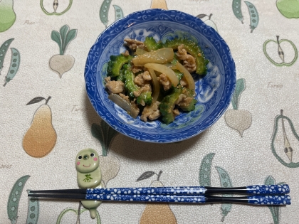 苦さを抑えたゴーヤレシピ★豚肉とゴーヤの味噌炒め