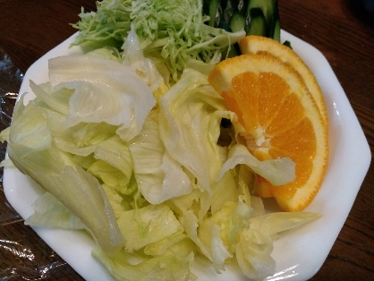 オシャレなオレンジサラダ！
