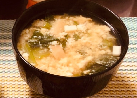 小松菜と卵のやさしいお味噌汁♡