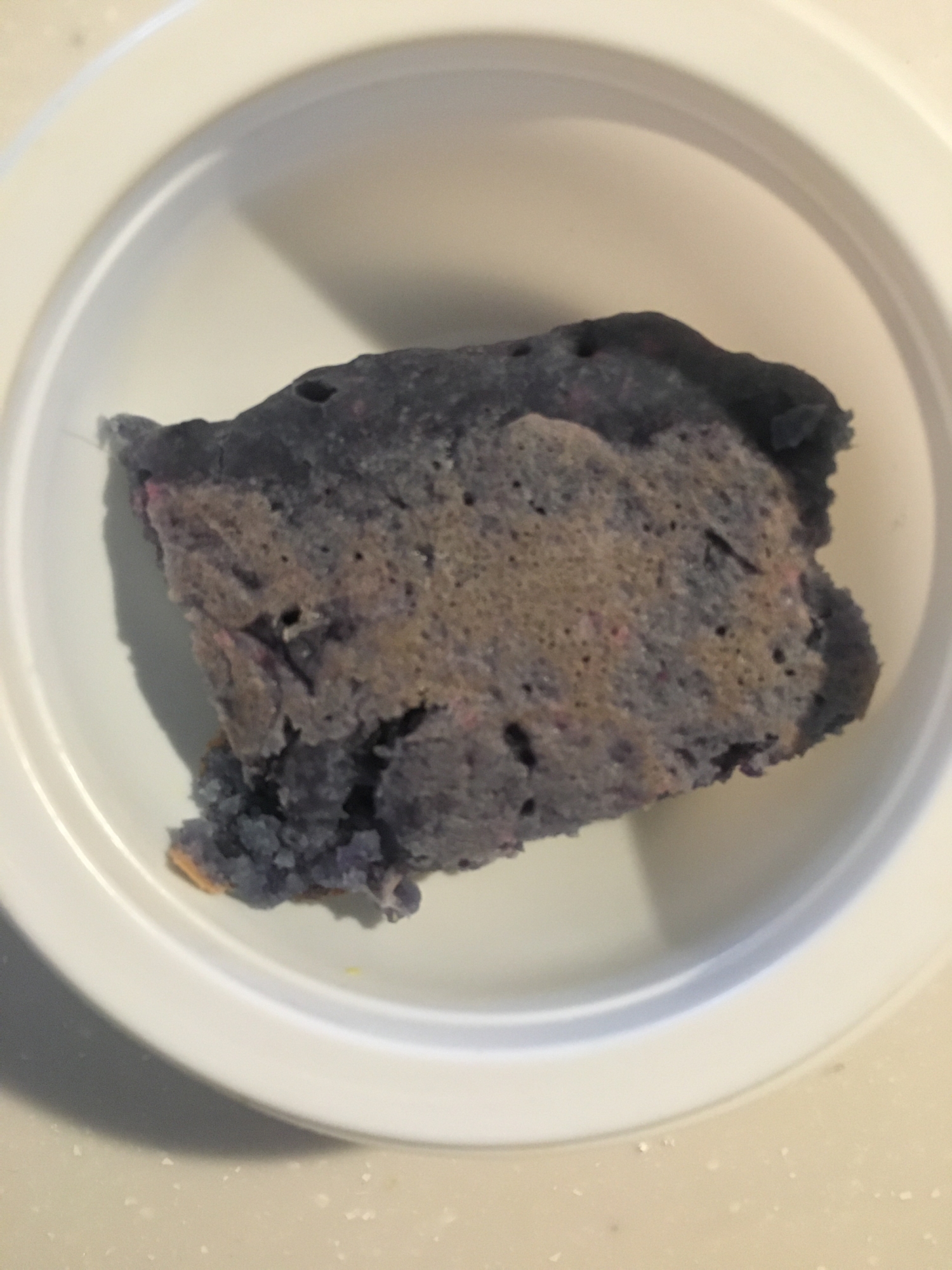 紫芋をいれたホットケーキ