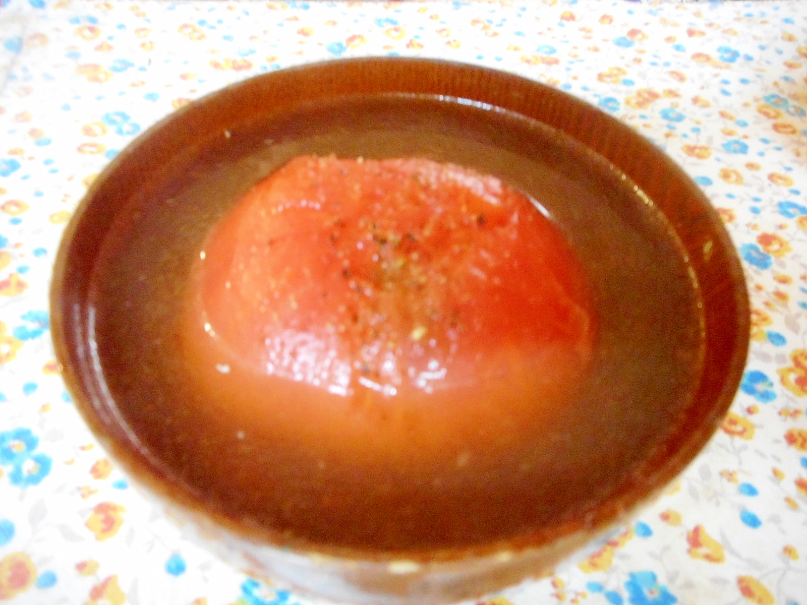 丸ごとトマトの和風スープ