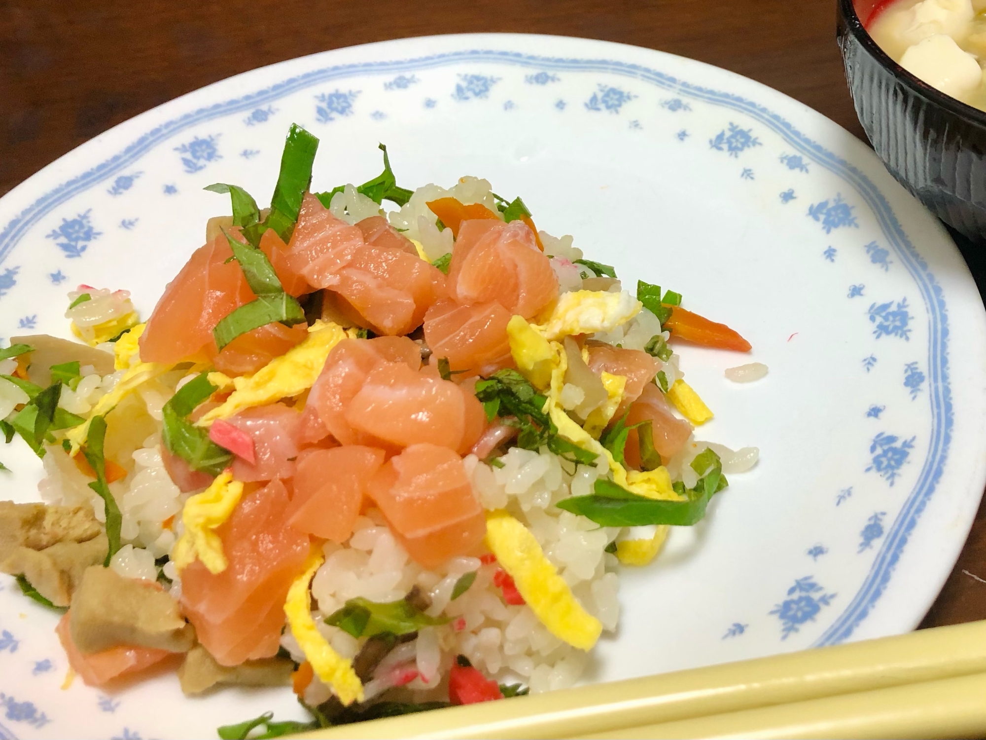 サーモンの彩りちらし寿司 レシピ 作り方 By 名探偵あな 楽天レシピ サーモンの彩りちらし寿司 レシピ 作り方 By 名探偵あな 楽天レシピ