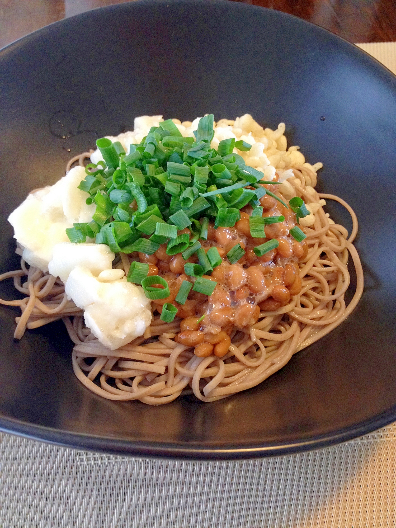 冷たい蕎麦☆とろろ納豆ネバネバ