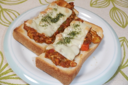 ひろりん１１０６さん、はいさい♪
昨夜カレーでしたので今日の朝食に作りました。
簡単に作れてとても美味しかったです♪
ご馳走様でした。