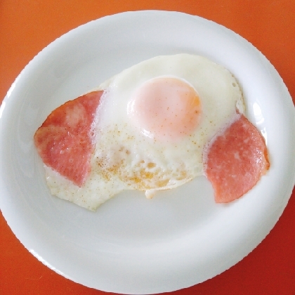 ジオンさん おはようございます♪朝食に美味しくいただきました☆
ご馳走さまでしたo(^o^)o