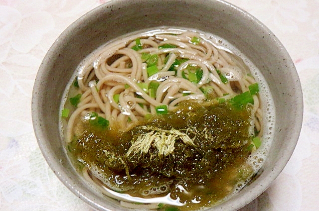 お吸い物のような蕎麦