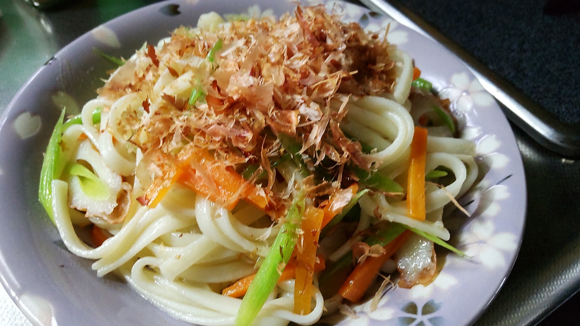 ちくわとみょうがだけの焼きうどん