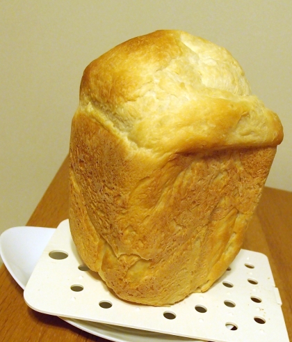 サラダ油で作るシンプルな食パン