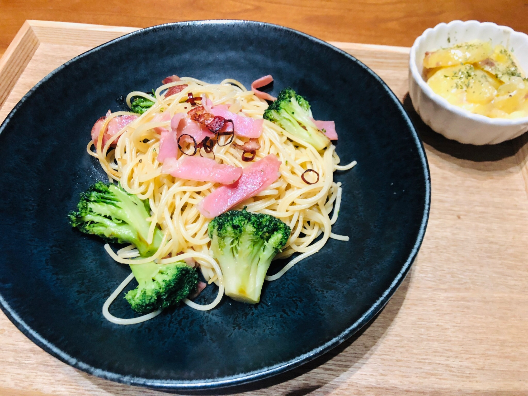 オシャレで簡単 ペペロンチーノ レシピ 作り方 By あまっころ 楽天レシピ オシャレで簡単 ペペロンチーノ レシピ 作り方 By あまっころ 楽天レシピ