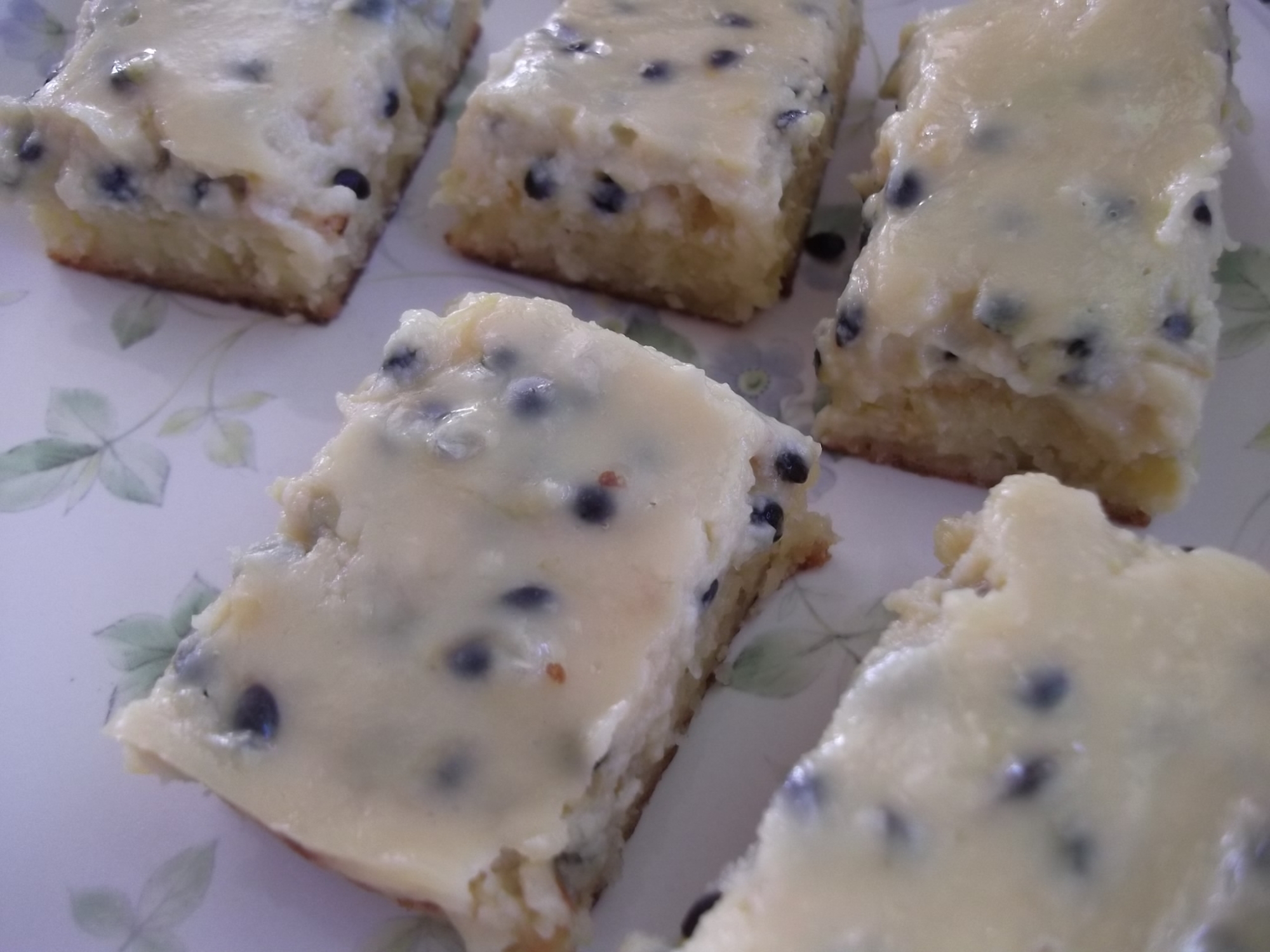 パッションフルーツ ココナッツスライス レシピ 作り方 By Ayanz 楽天レシピ