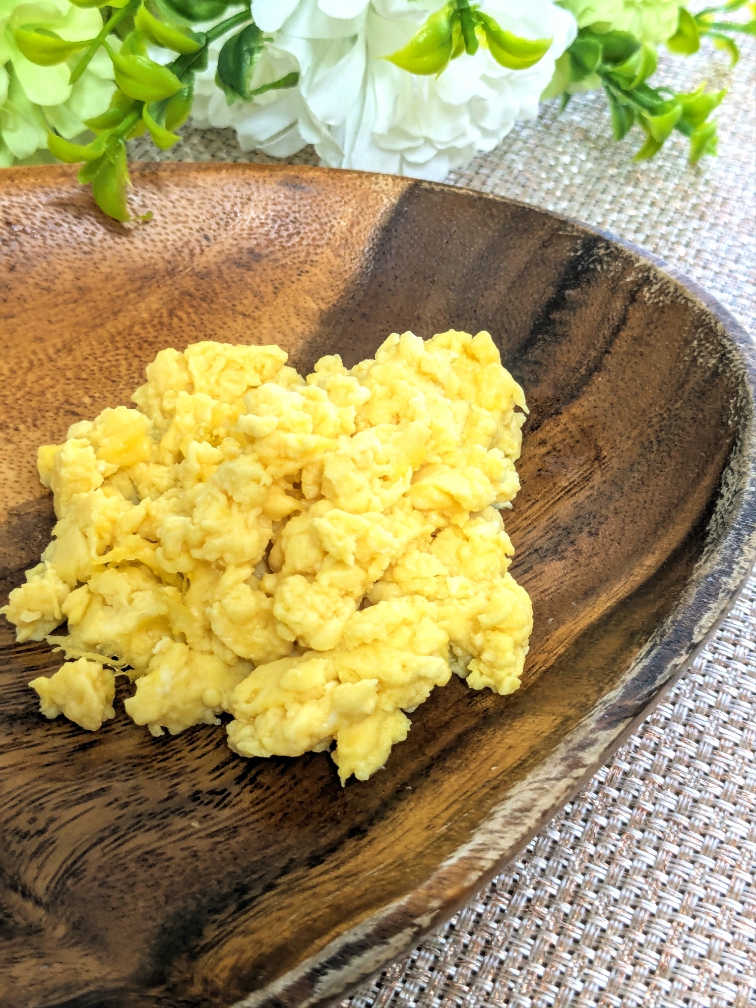 離乳食に♡とうもろこしとチーズのスクランブルエッグ