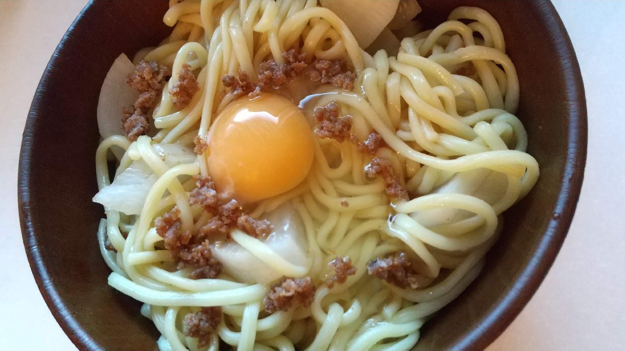 焼きそば麺で！簡単豚ひき肉のそぼろのせ！まぜそば