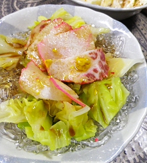 キャベツ海藻麺くじらの辛子檸檬醤油