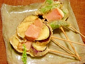 魚肉ソーと茄子、シシトウの串天