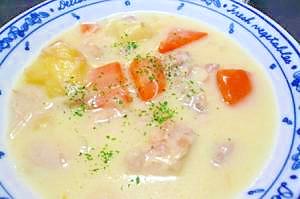 鶏肉のクリームシチュー（圧力鍋）