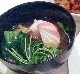 出汁を堪能する すまし雑煮 レシピ 作り方 By Riehime1029 楽天レシピ