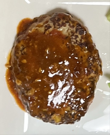 カレーの煮込みハンバーグ