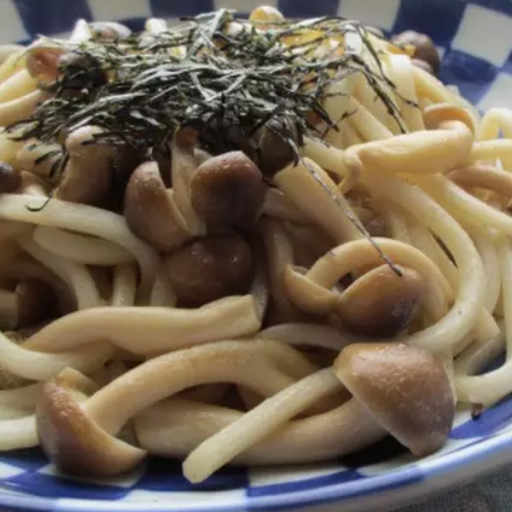 パスタソースで！きのこうどん