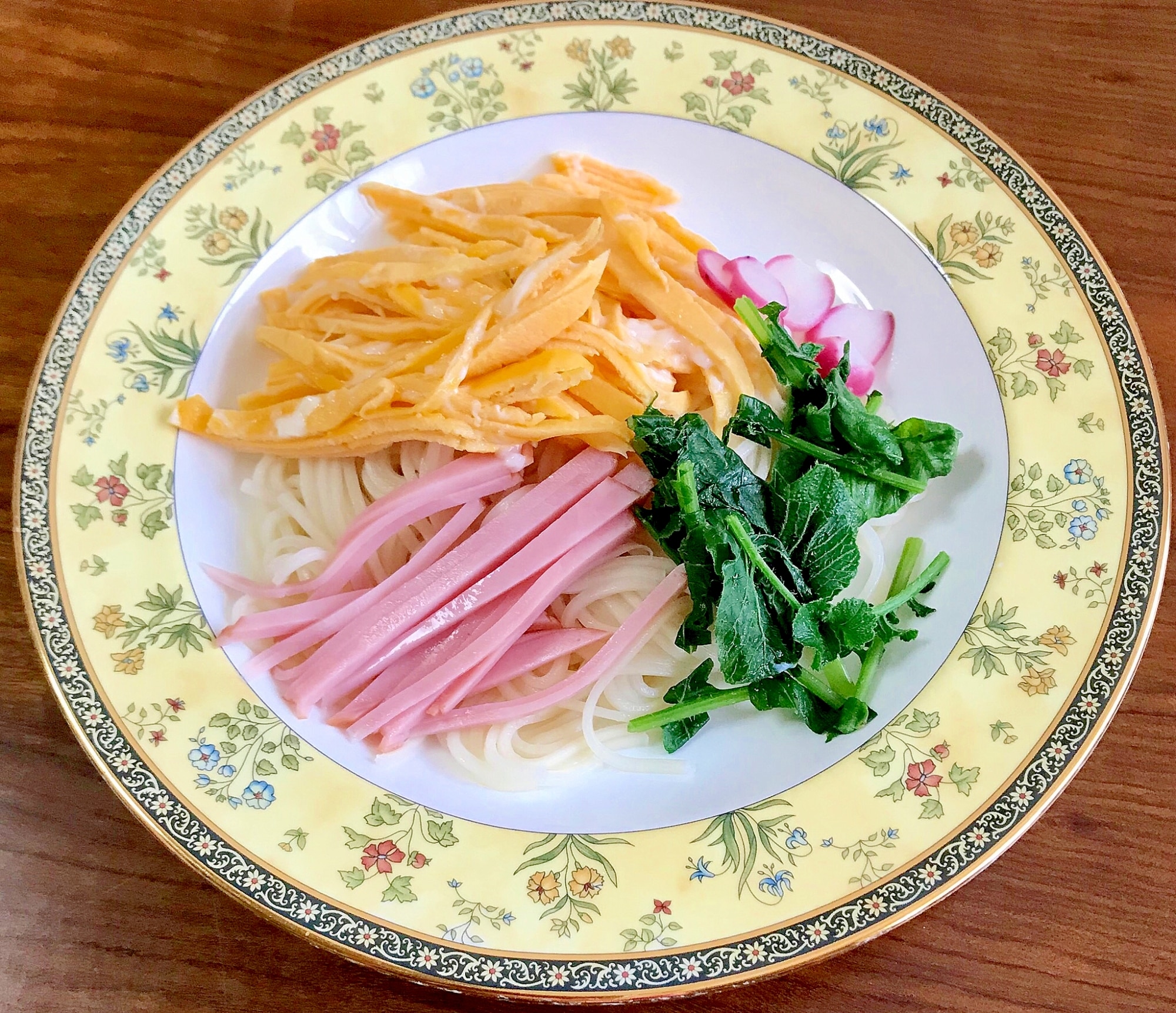  ひやむぎで冷やし中華風 レシピ・作り方 by 水玉模様 - 楽天レシピ Bildidee 