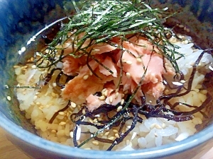 塩昆布de冷やし鮭茶漬け 旨みup レシピ 作り方 By Rika Shou 楽天レシピ