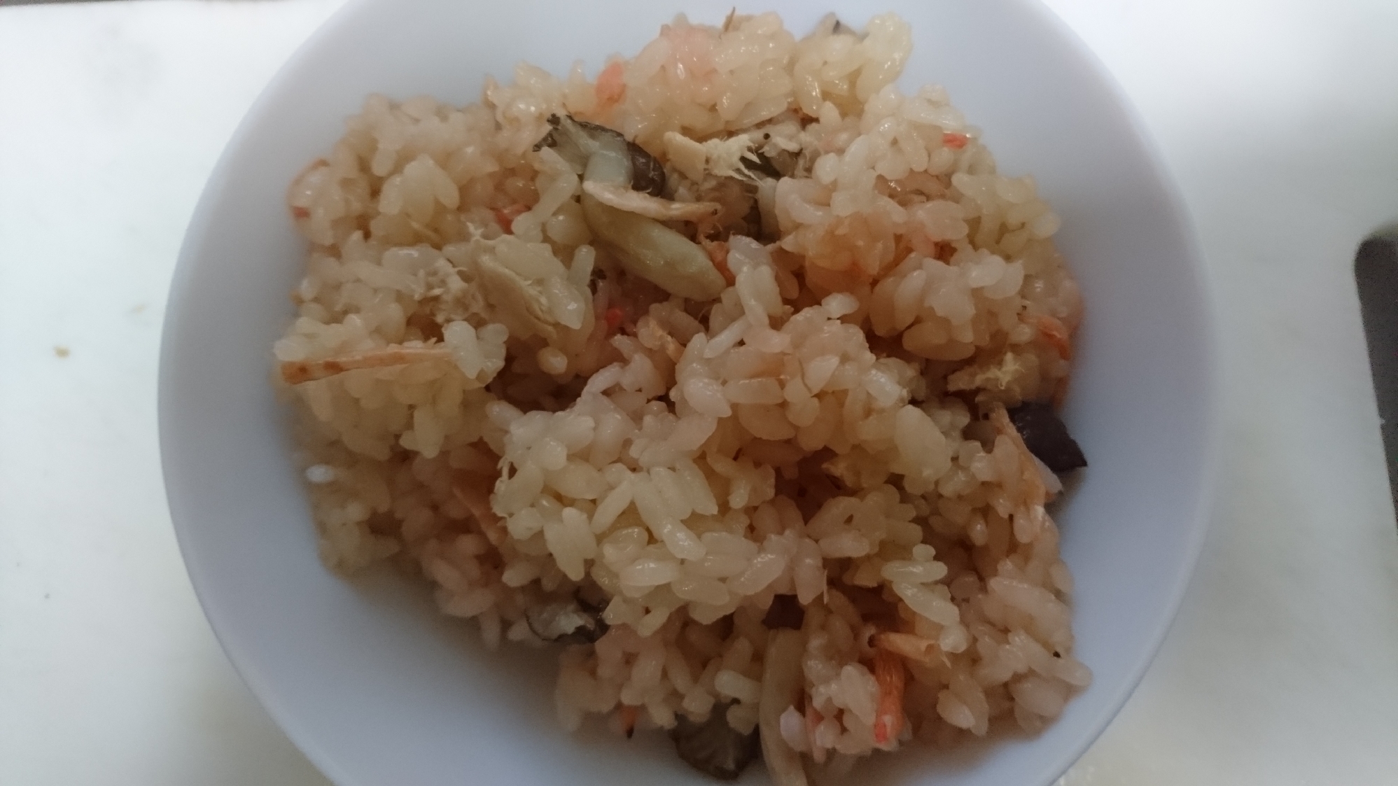 桜エビとツナ缶の炊き込みご飯