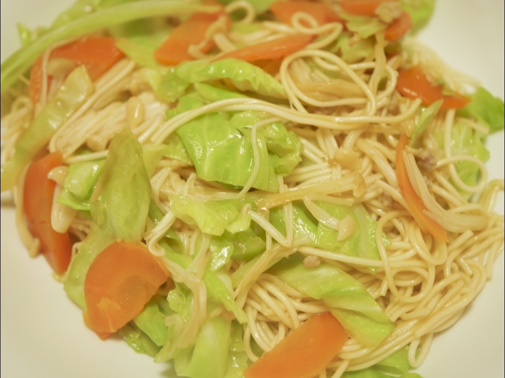 キャベツたっぷりそうめんチャンプルー