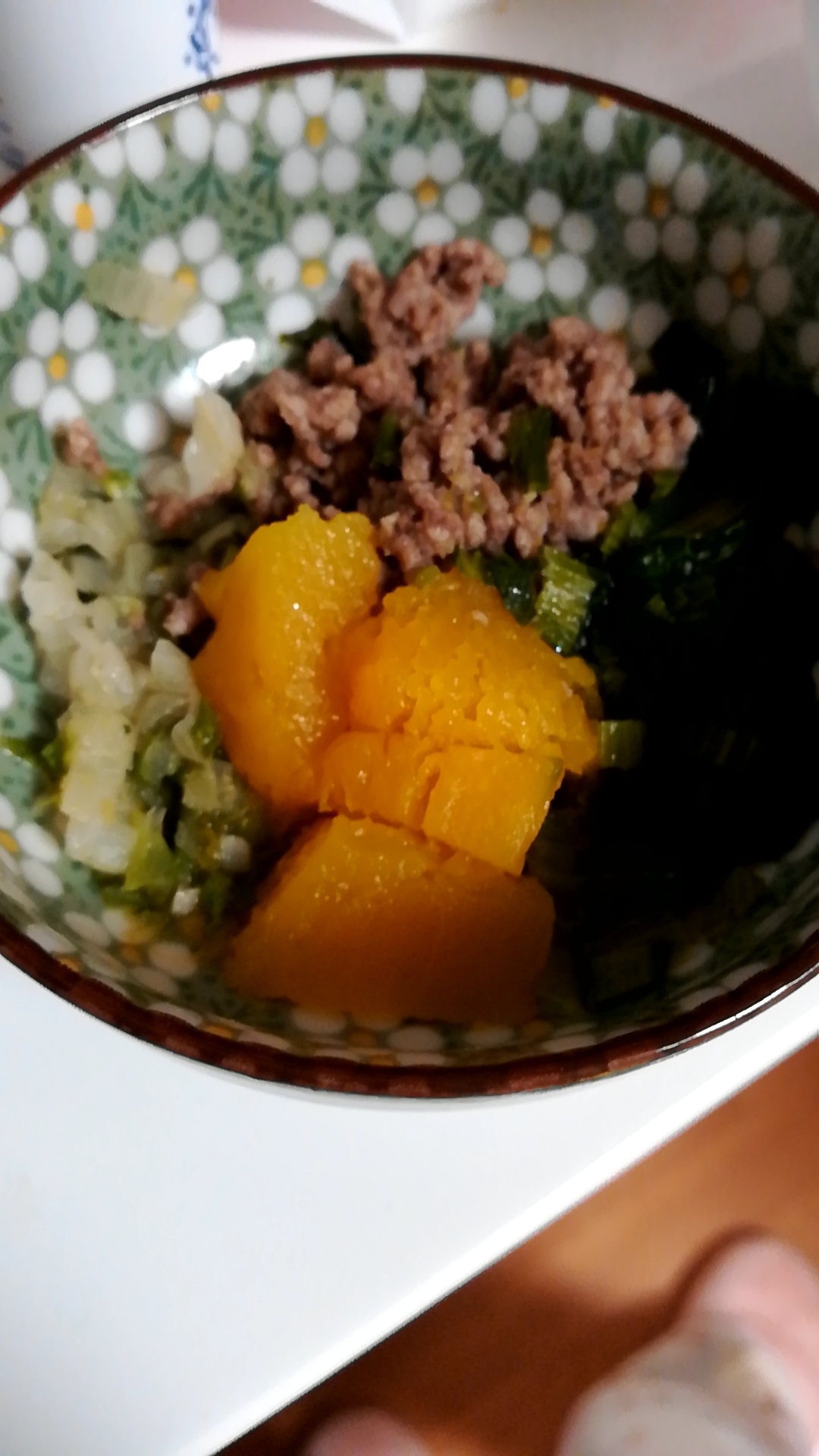 離乳食★チンゲン菜とかぼちゃ白菜牛挽き肉