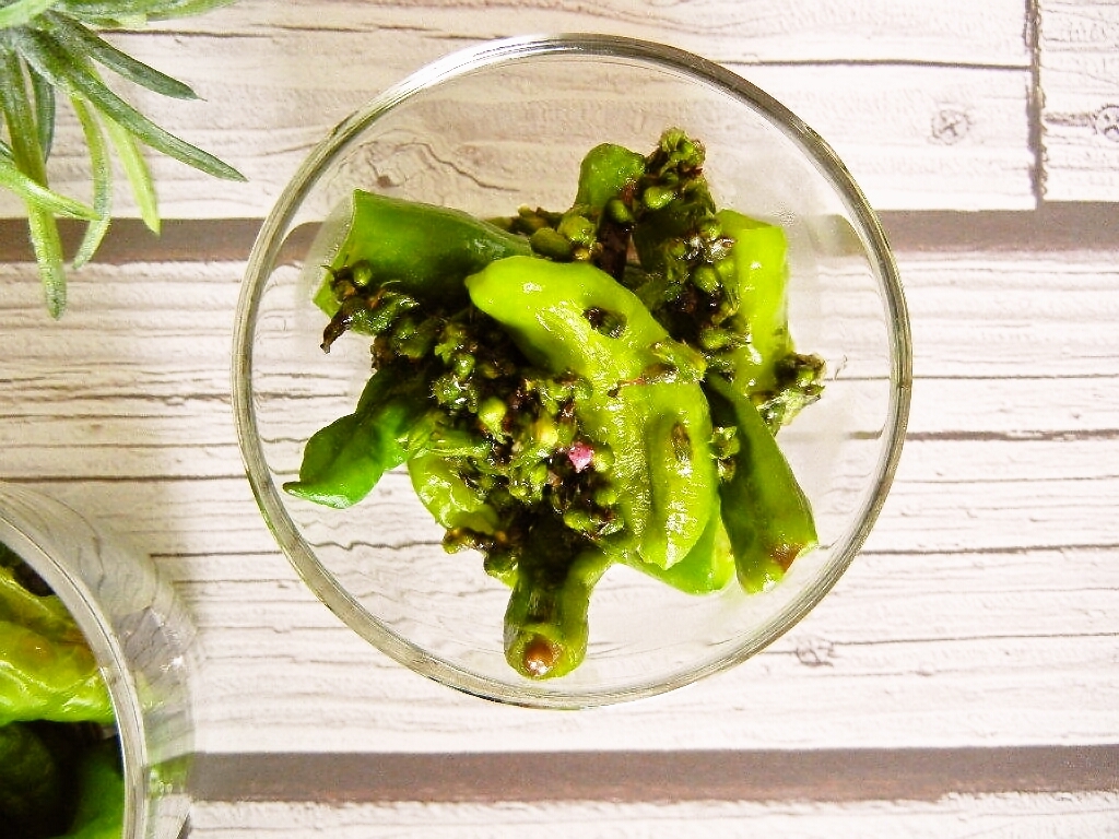 しし唐のグリル シソの実とかき醤油で レシピ 作り方 By Kon9093 楽天レシピ