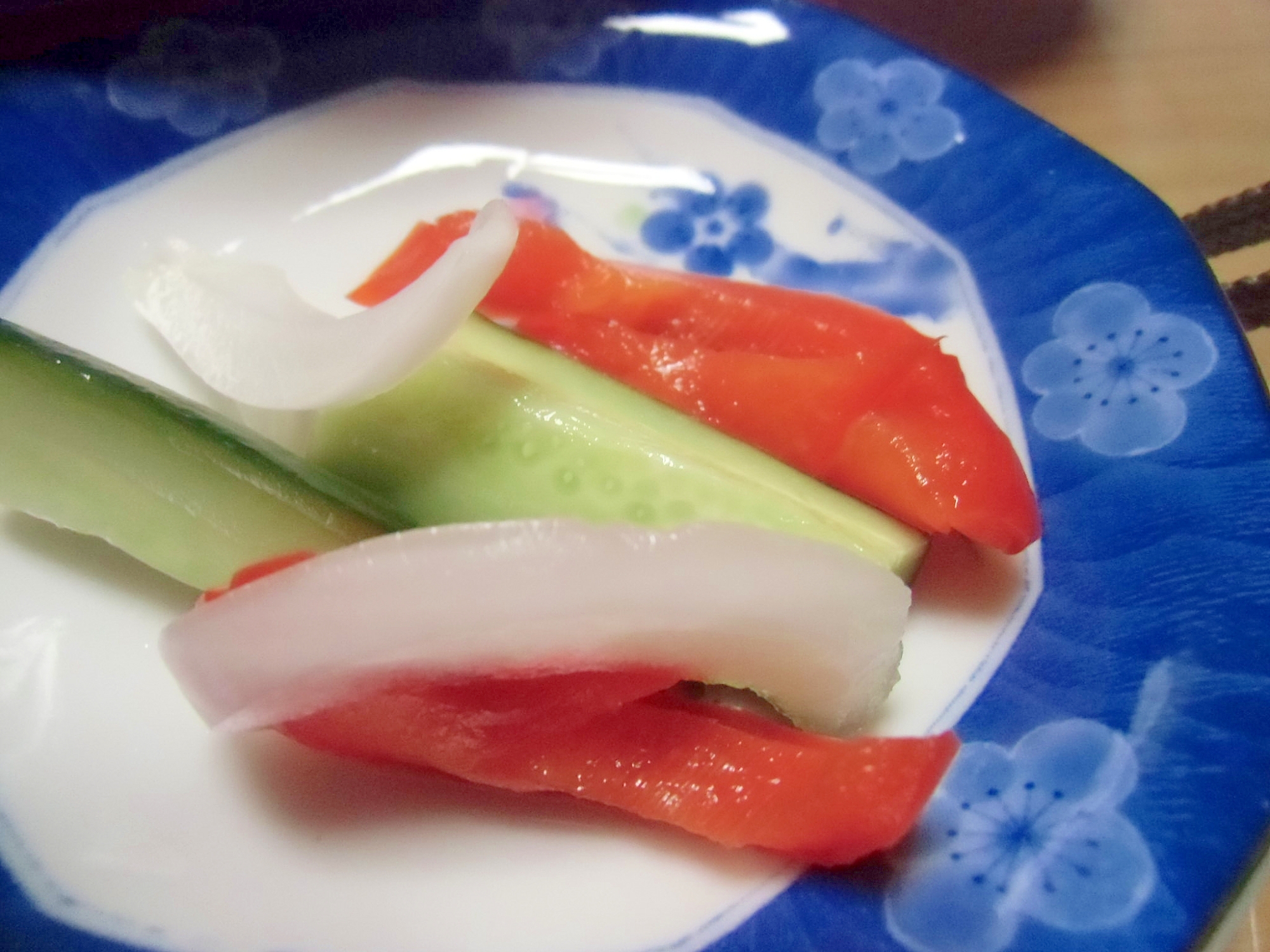 冷蔵庫で出来上がる野菜のピクルス