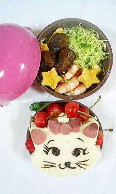おしゃれキャット マリーちゃん お弁当