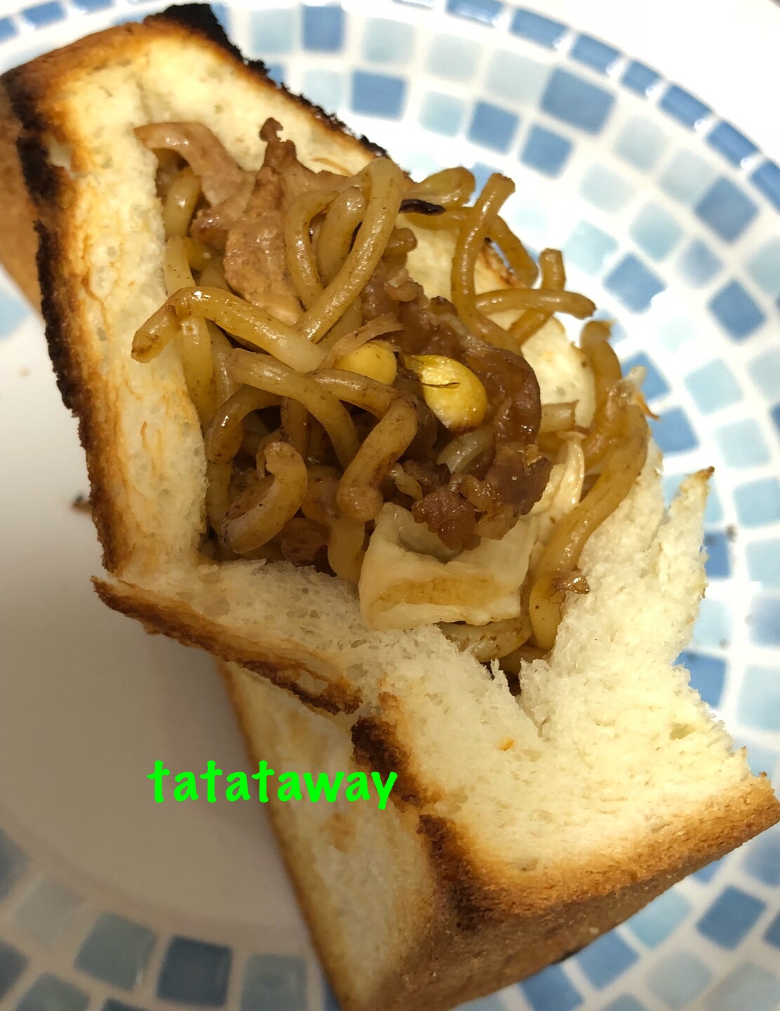 食パンでお手軽 焼きそばパン レシピ 作り方 By Tatataway 楽天レシピ