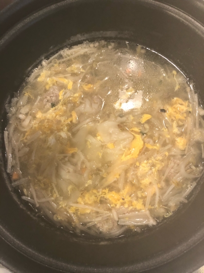 餃子のタネをリメイク♡肉団子スープ