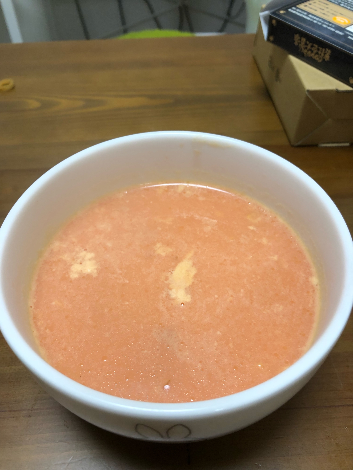 ビーツの豆乳スープ
