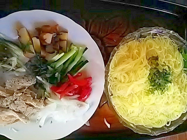 別盛りde具だくさん★冷やしつけ麺