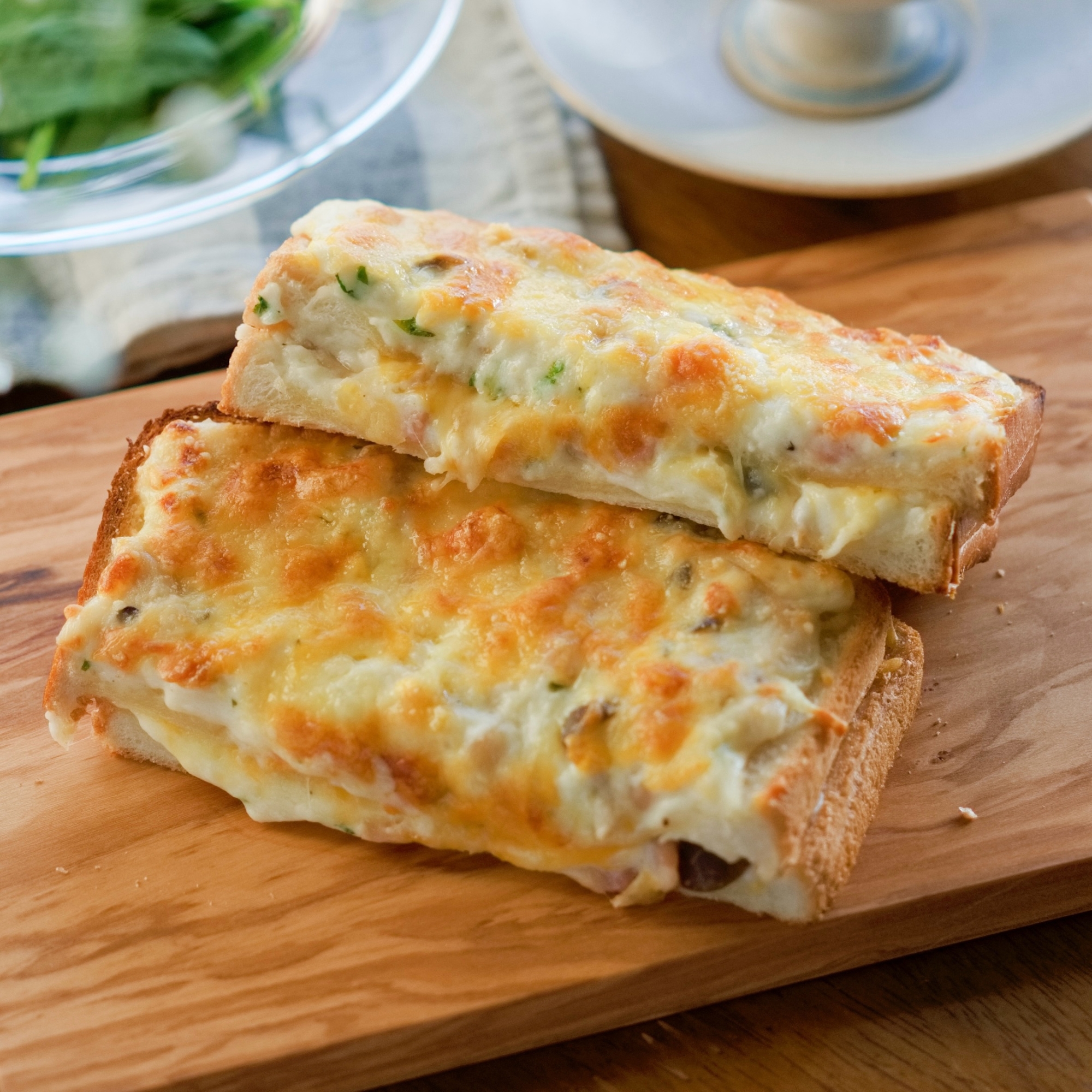 しめじとベーコンのクロックムッシュ