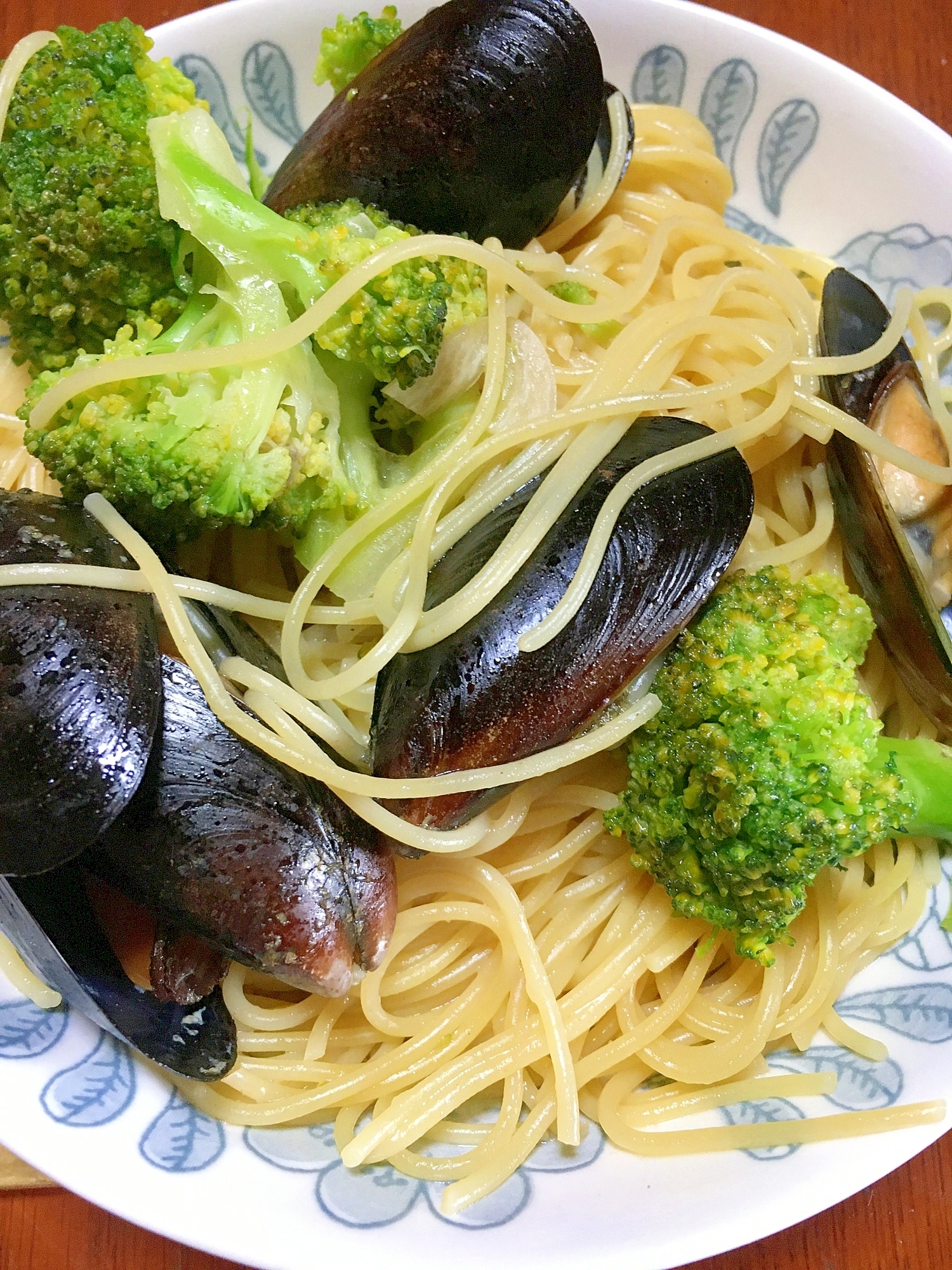 ムール貝とブロッコリーのパスタ レシピ 作り方 By Toku Jiro 0707 楽天レシピ ムール貝とブロッコリーのパスタ レシピ 作り方 By Toku Jiro 0707 楽天レシピ