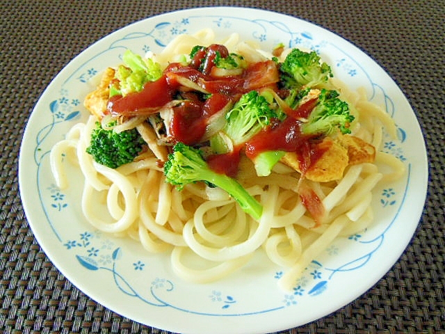 炒り卵とブロッコリーのうどん♪