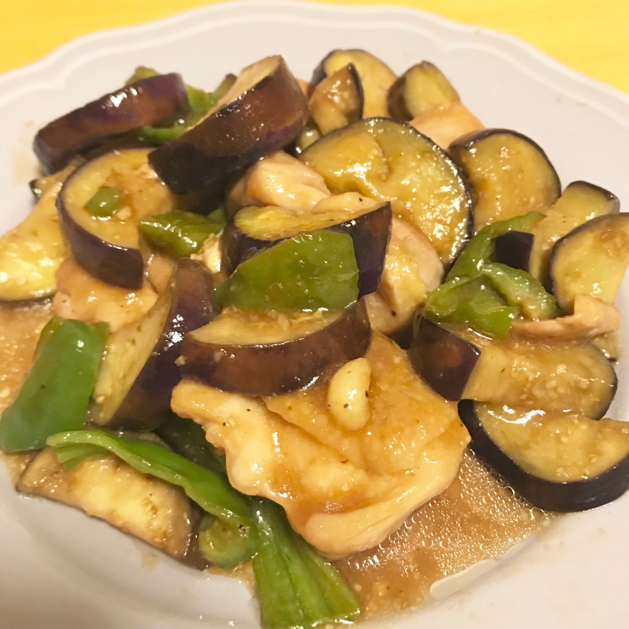 鶏肉と茄子のにんにくポン酢炒め