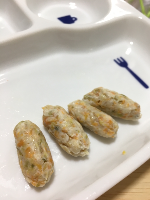 離乳食後期 レンジで簡単鶏ソーセージ 冷凍保存可 レシピ 作り方 By カピバラむーみん 楽天レシピ