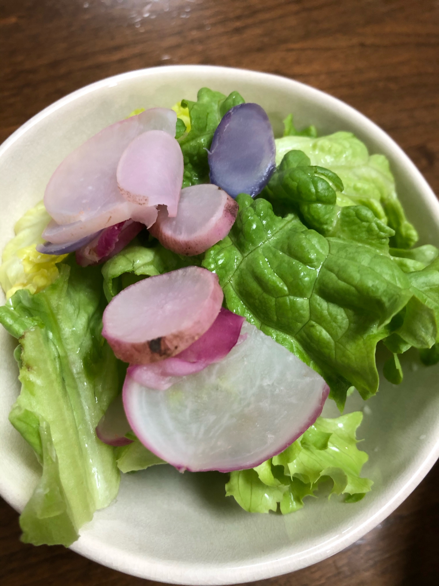 子どもも食べられる！赤かぶのサラダ