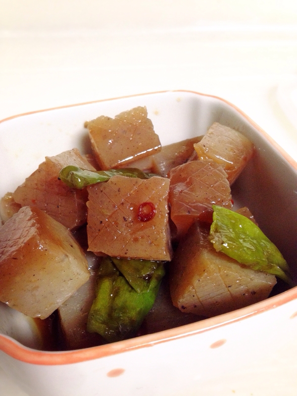 こんにゃくとししとうのピリ辛煮
