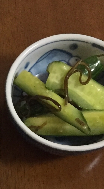 塩昆布と白だしのきゅうりの漬物☆彡