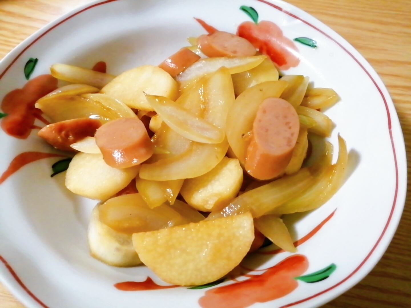 長芋と玉ねぎとウインナーのバター醤油炒め レシピ 作り方 By はじゃじゃ 楽天レシピ