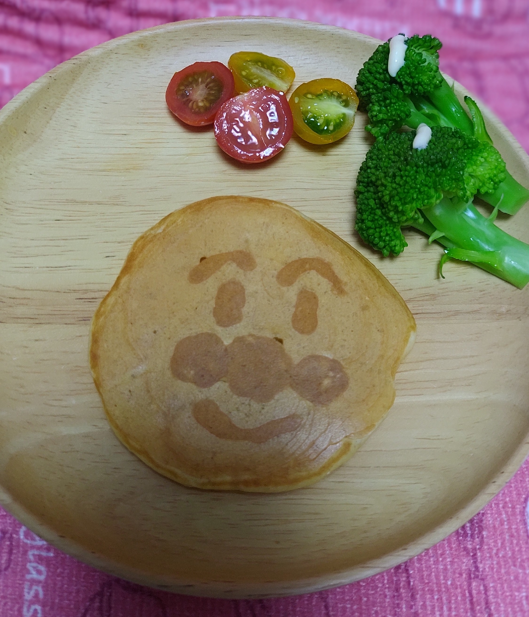 【子どもの朝ご飯】栄養満点バナナホットケーキ