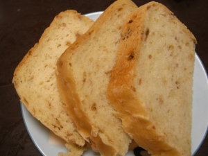 ベーコンとオニオンのフランスパン風