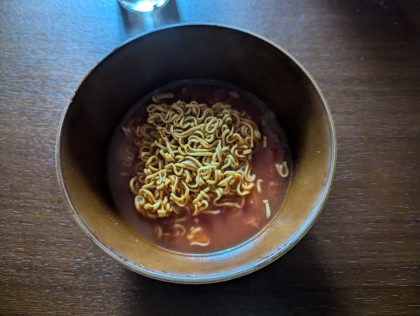 トマトチキンラーメン