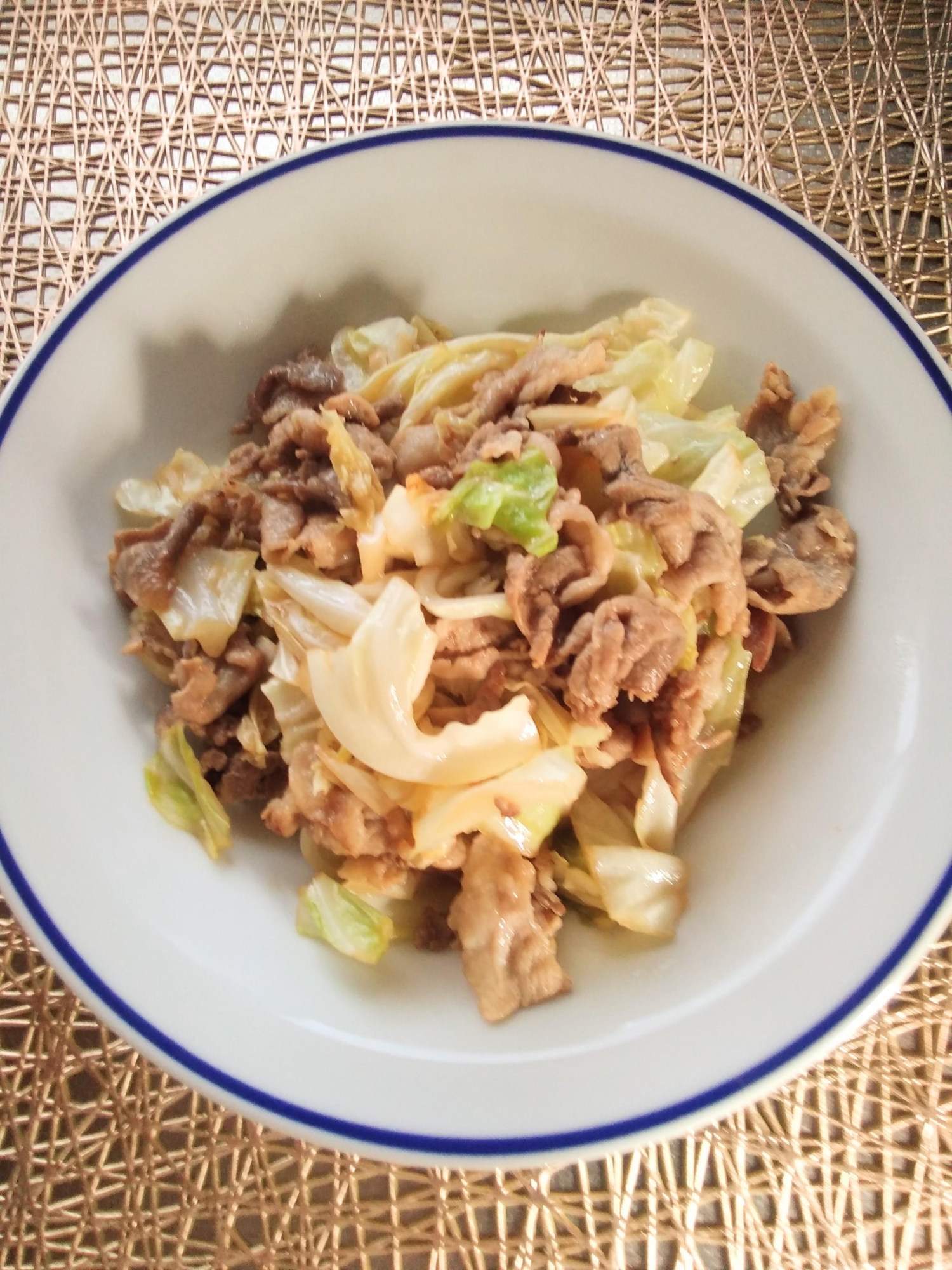 キャベツと豚肉のポン酢醤油炒め