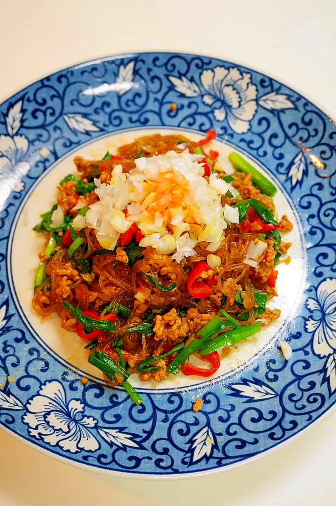 ご飯がすすむこと間違い無し！ピリ辛麻婆春雨