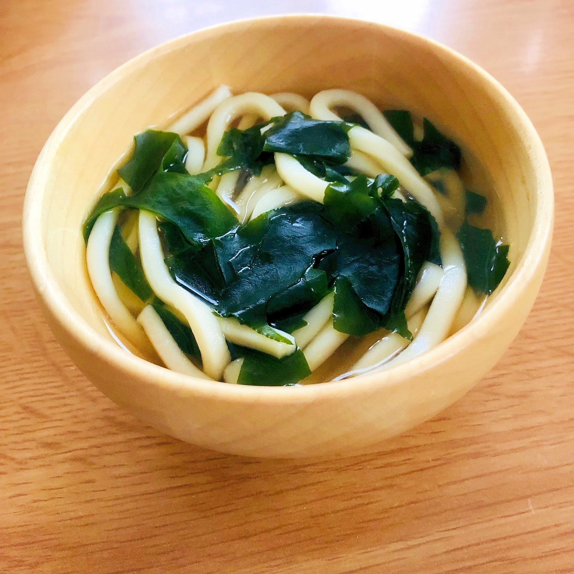 お腹に優しい！わかめうどん