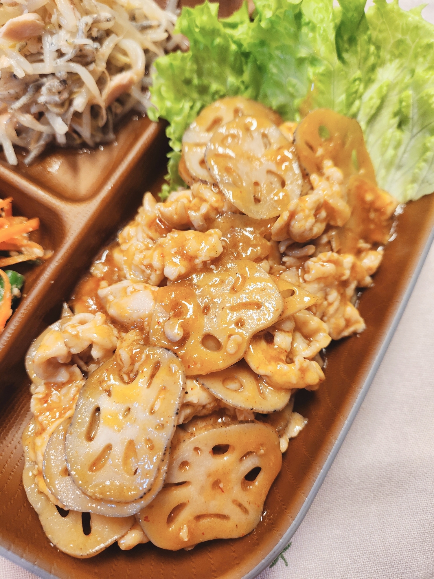 【おかず】れんこんと豚肉のキムチ炒め